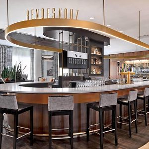 Courtyard By Marriott Calgary South